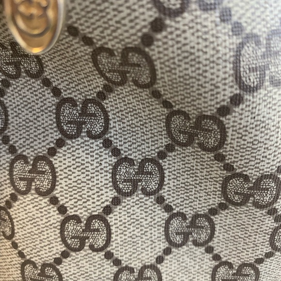 Gucci Beige and Brown Canvas Bag with Red and Green Accent Needs Restoration - Picture 9 of 16